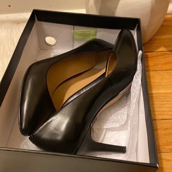 INC International Concepts Zitah Pumps Black Leather 7.5M - Picture 9 of 10